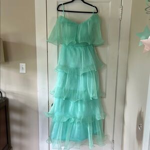 Elegant Mint Green Layered Prom Dress